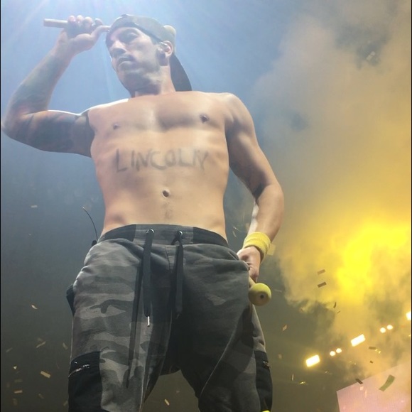 Meet your Posher, Hannah - Picture 6 of 6